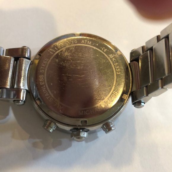 Michael Kors silver watch - Picture 5 of 5